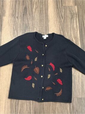 Vintage Croft Barrow Cardigan Sweater Womens L Black Long Sleeve Leaves Button